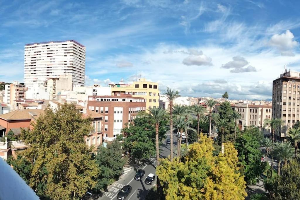Atico En Plaza De Espana Alicante Kültér fotó